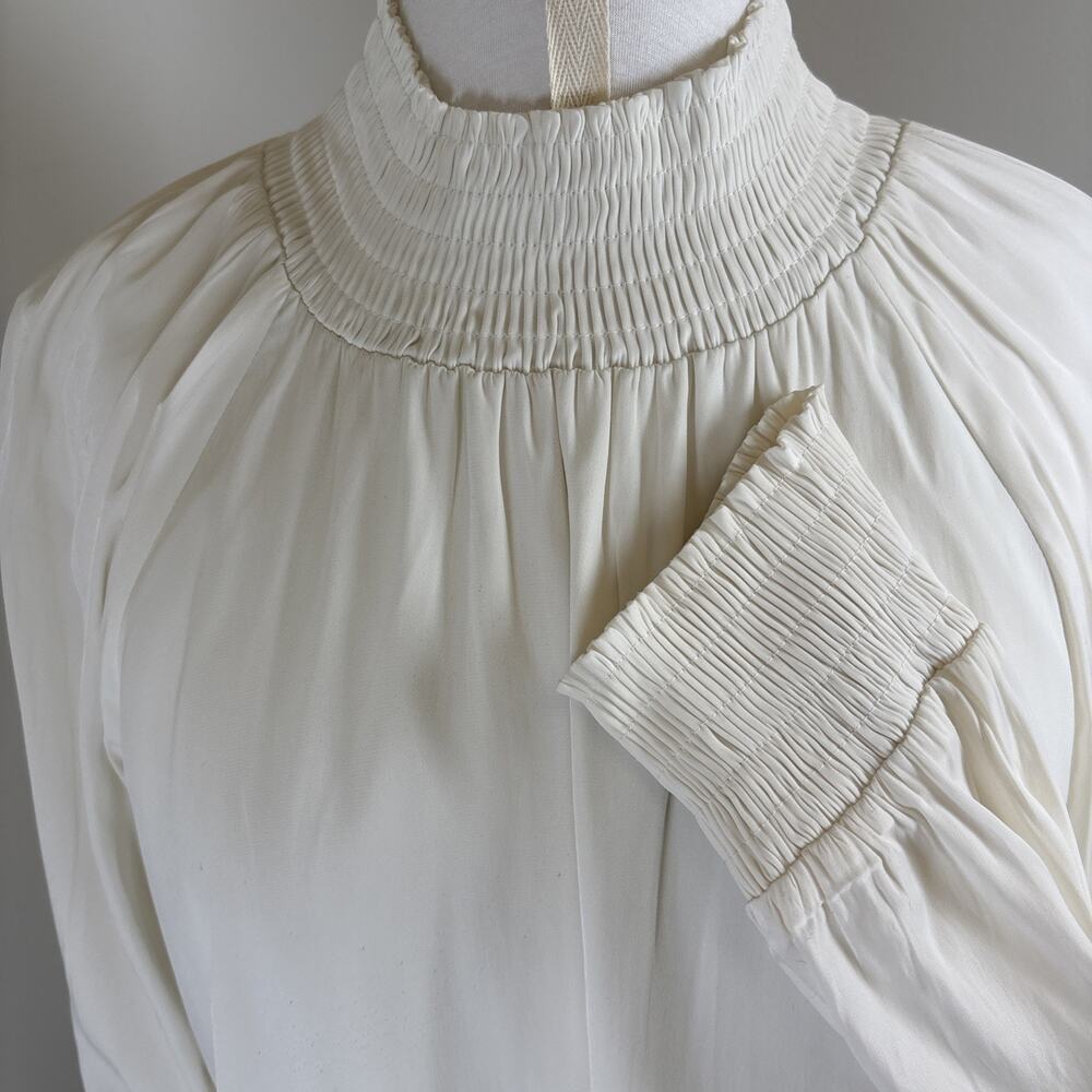 Chicos White Smocked Neck Victorian Poet Shirt M Ren Faire Cottage - Picture 2 of 16